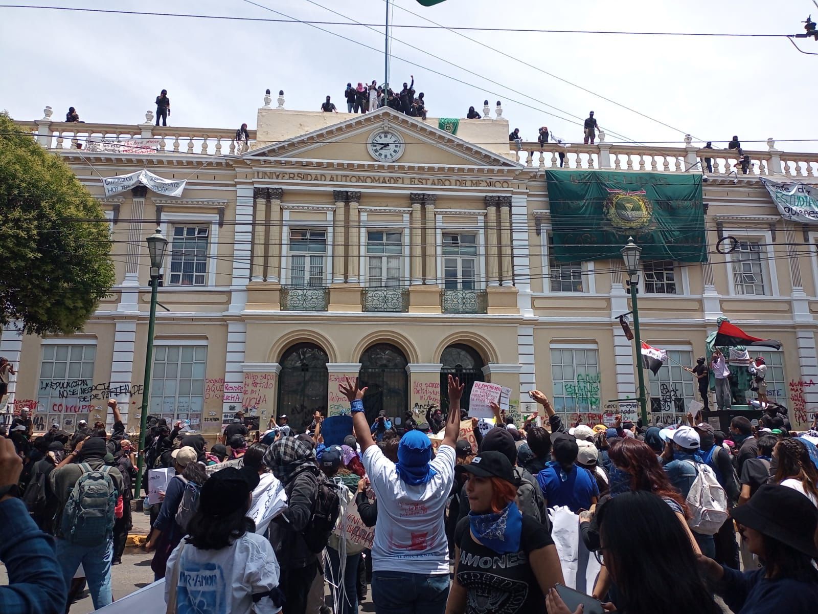 se-cumple-un-ano-del-inicio-del-movimiento-estudiantil-en-la-uaem-por-el-reclamo-de-la-democracia-universitaria