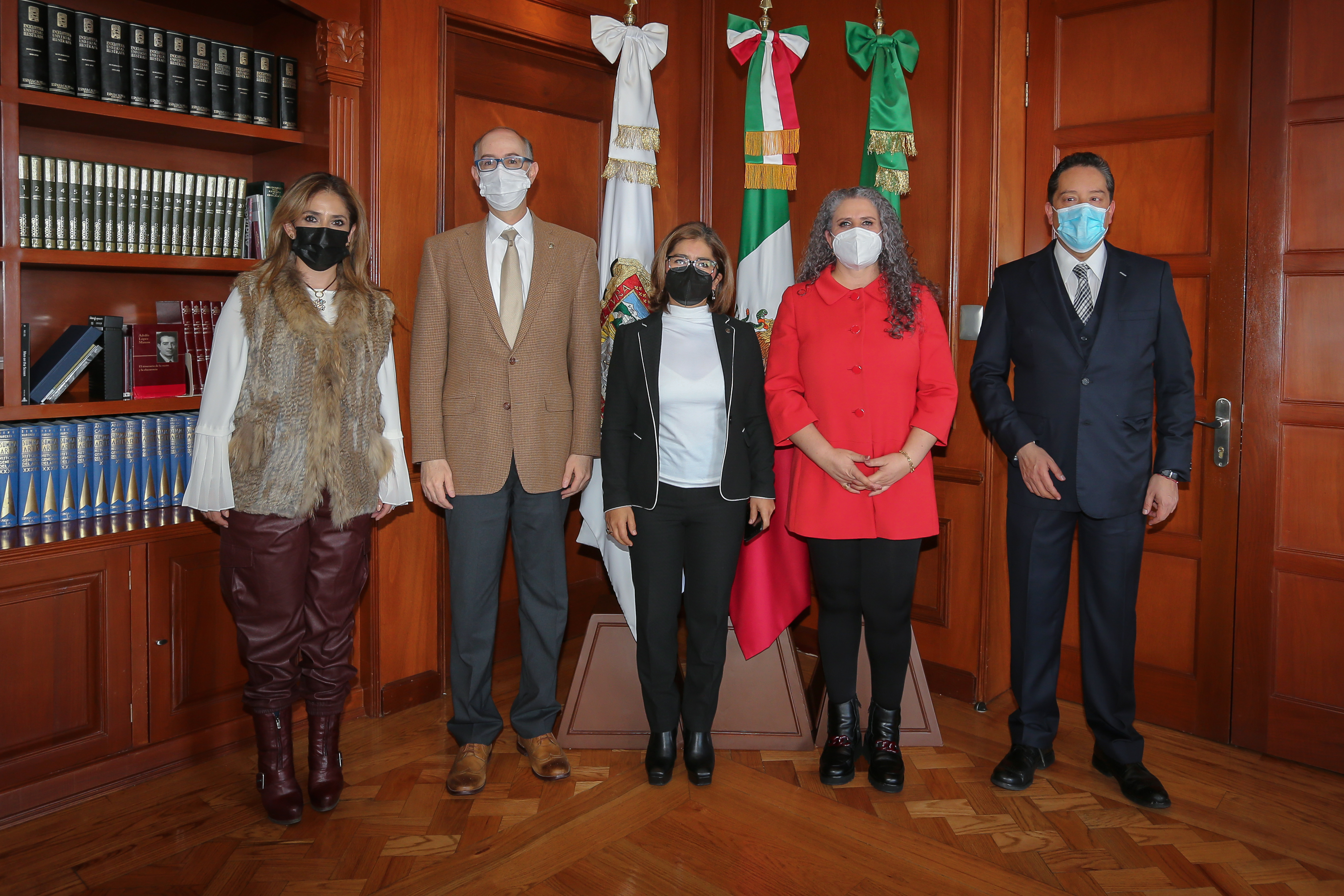 2021-10-26-transparencia-y-rendicion-de-cuentas-principios-que-motivan-el-trabajo-conjunto-entre-uaem-y-osfem