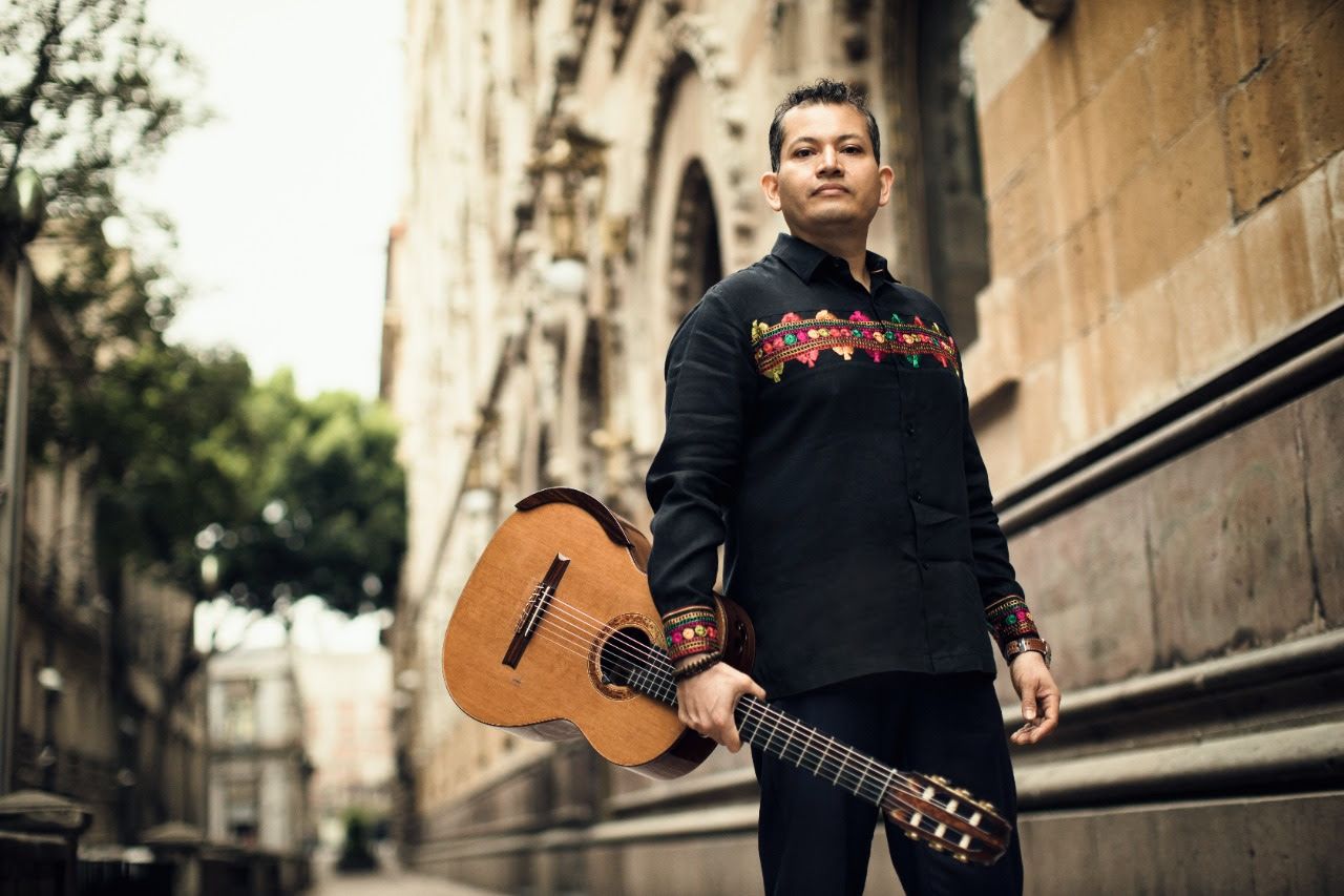2021-11-18-anuncia-comem-homenaje-al-musico-argentino-astor-piazzolla-la-entrada-sera-gratuita
