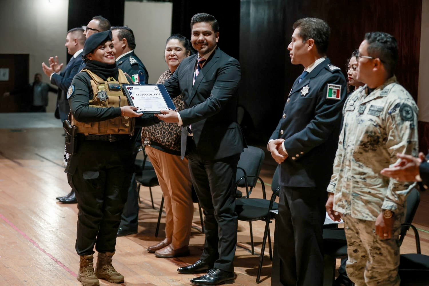 efectiva-y-digna-la-policia-de-nezahualcoyotl-homicidios-han-bajado-79-adolfo-cerqueda