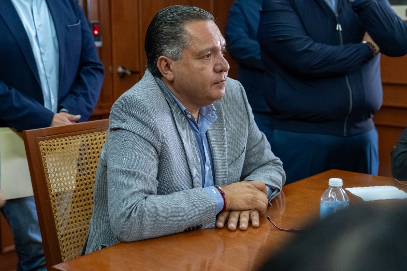 acuerda-rm-permanente-dialogo-con-vecinos-que-se-oponen-a-construccion-de-bodegas-en-la-colonia-independencia