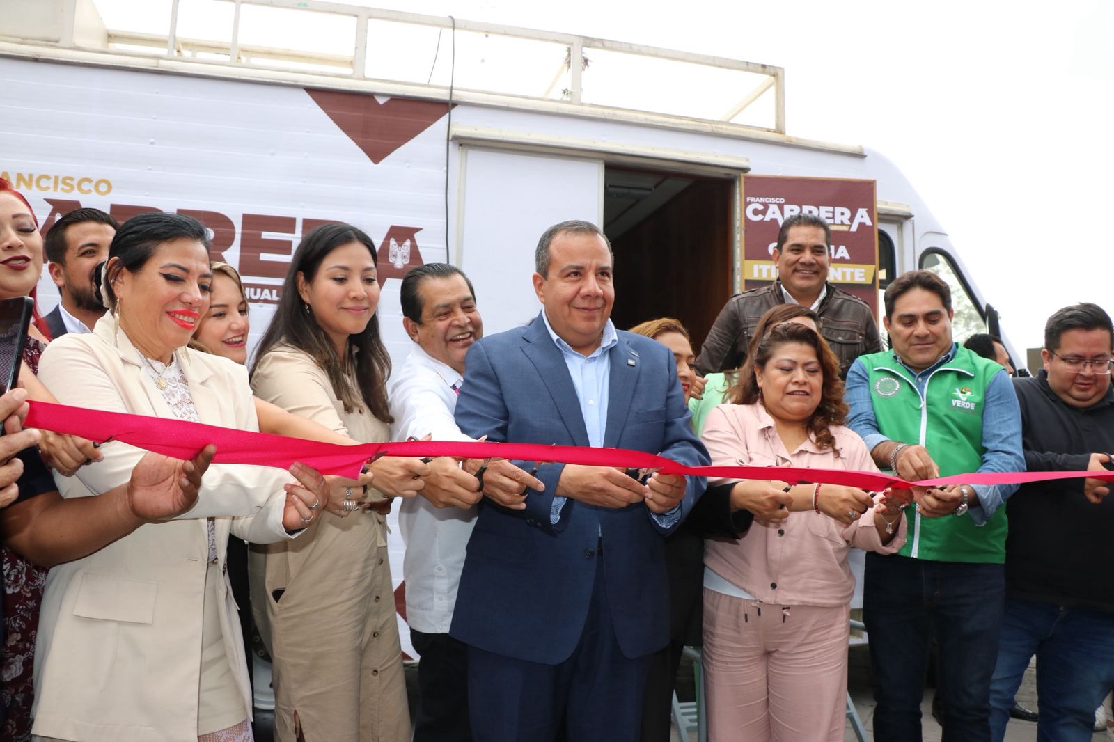 francisco-cabrera-pone-en-marcha-oficina-itinerante-para-apoyar-a-los-vecinos