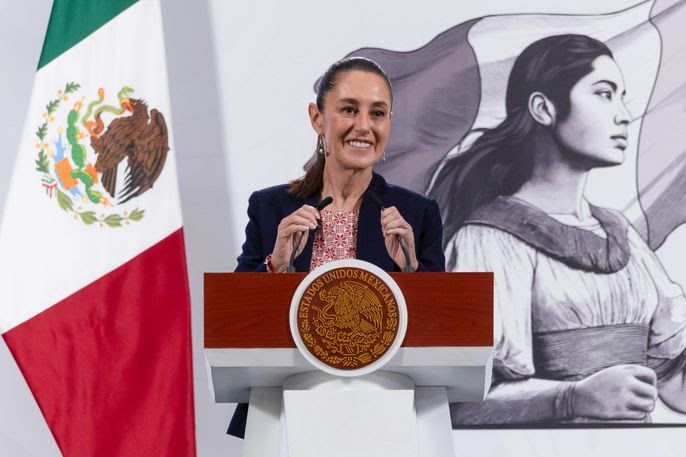 Pemex podrá pagar deuda de manera autónoma desde 2027; calificadora de EU avala estrategia financiera