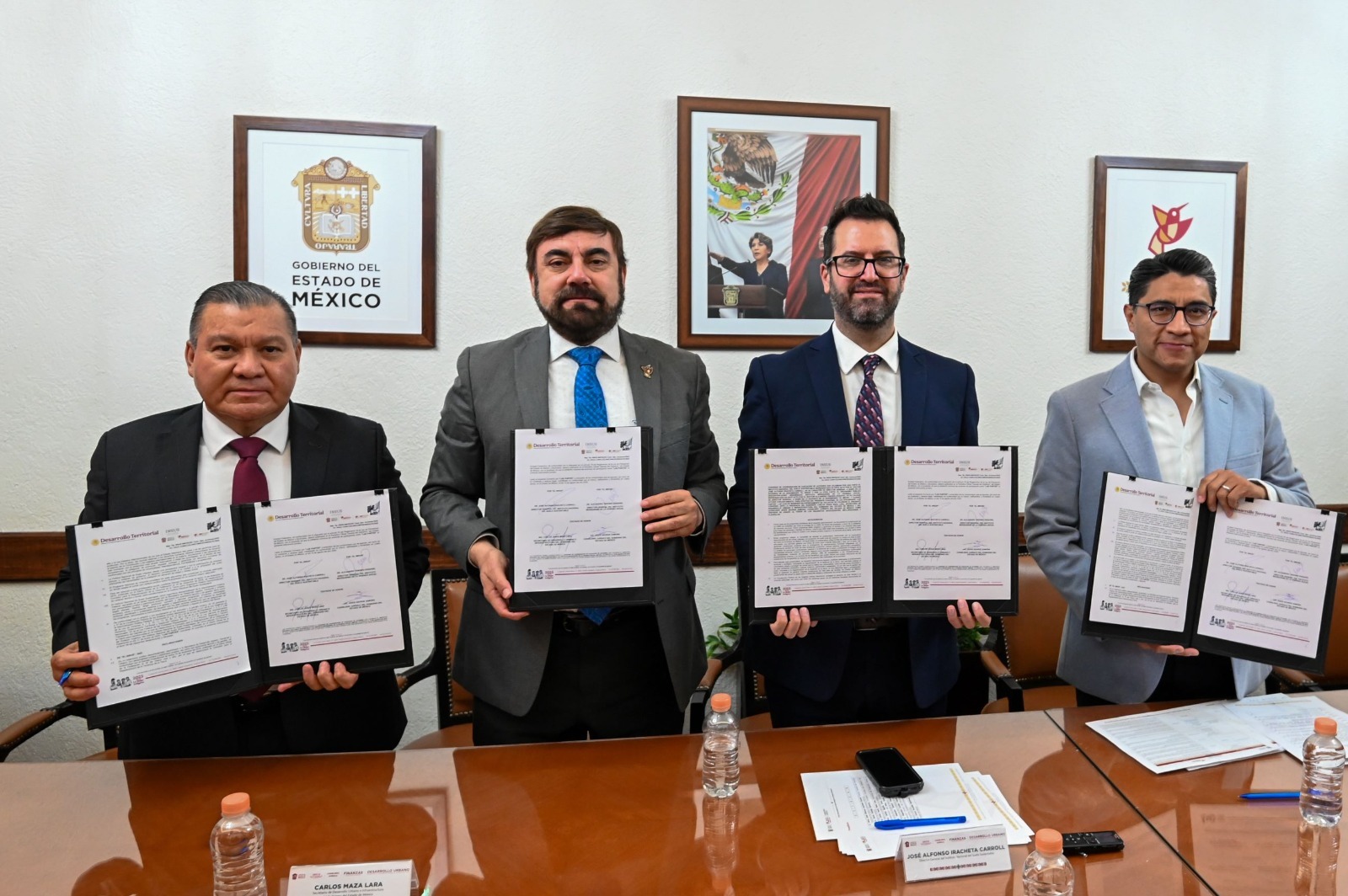 suman-esfuerzo-gobiernos-de-sheinbaum-y-delfina-gomez-para-garantizar-certeza-legal-de-viviendas-a-mexiquenses