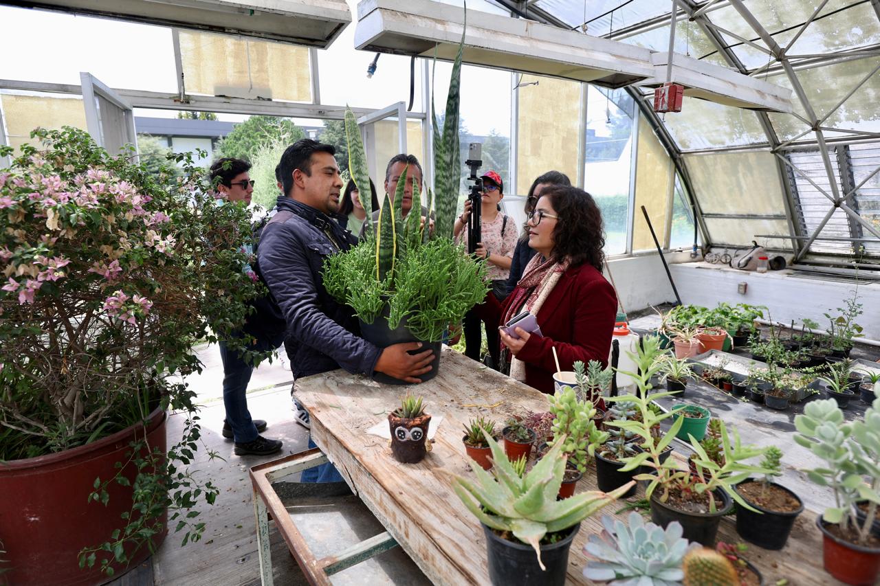 Evalúa rectora instalaciones de Ciencias Agrícolas; se solventará la carencia de materiales
