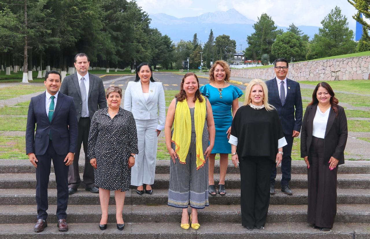 gobernadora-delfina-gomez-alvarez-impulsa-un-servicio-publico-etico-incluyente-y-responsable-secretaria-hilda-salazar-gil