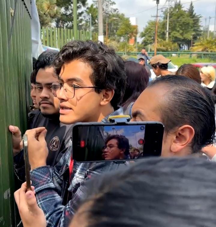 Estudiantes exigen fin del paro en FCPyS y niegan que ‘Cacomixtles’ los representen