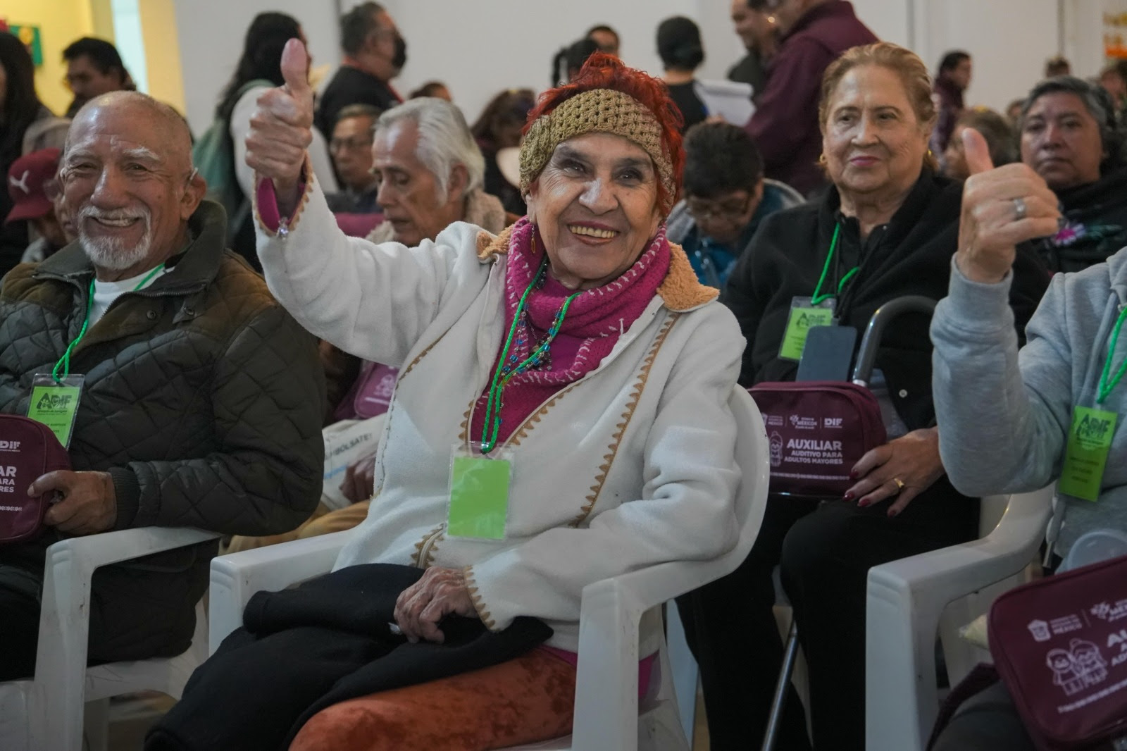 promueve-gobierno-del-edomex-inclusion-y-bienestar-de-adultos-mayores-con-entrega-de-2-mil-auxiliares-auditivos