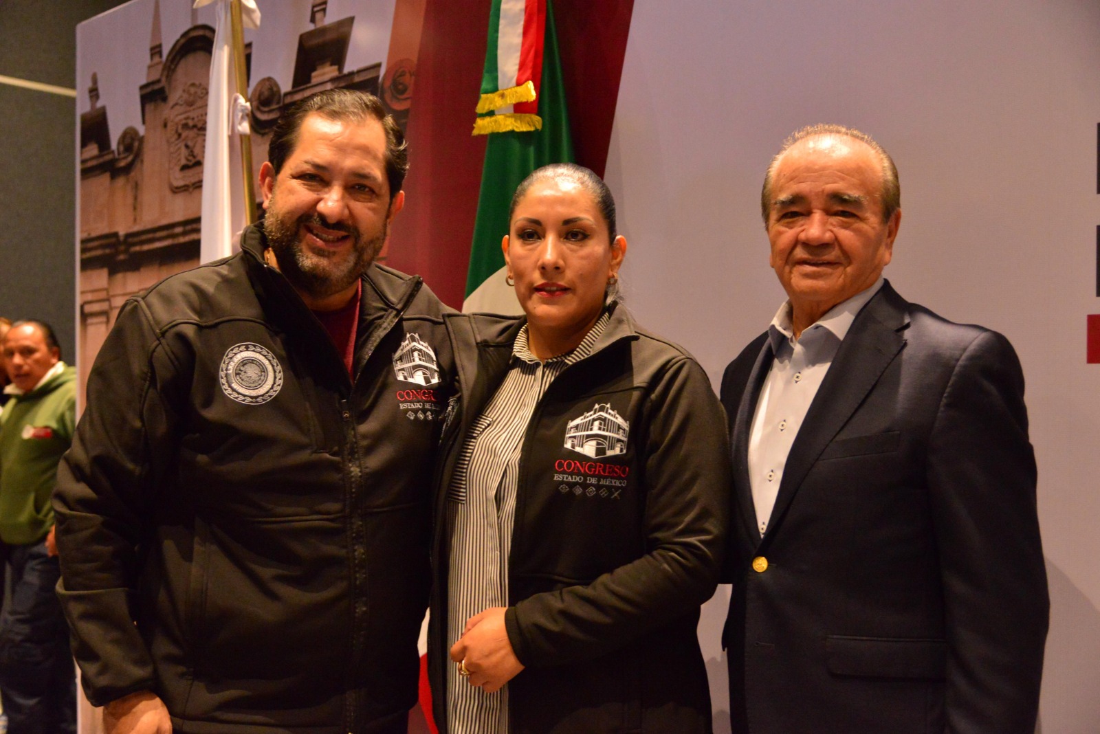 Se ha logrado  consenso en  94% de las  propuestas  de Morena en  el Congreso;  perfilan a Martha  Camacho para  presidir la  mesa directiva