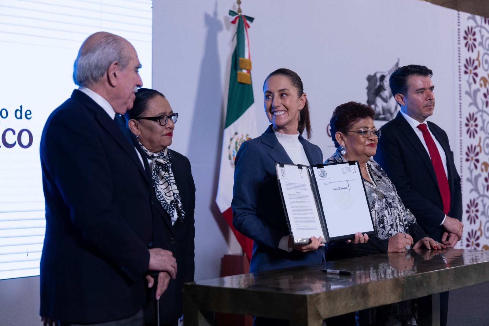 Sheinbaum designa a Pablo Gómez para dirigir propuesta de reforma electoral