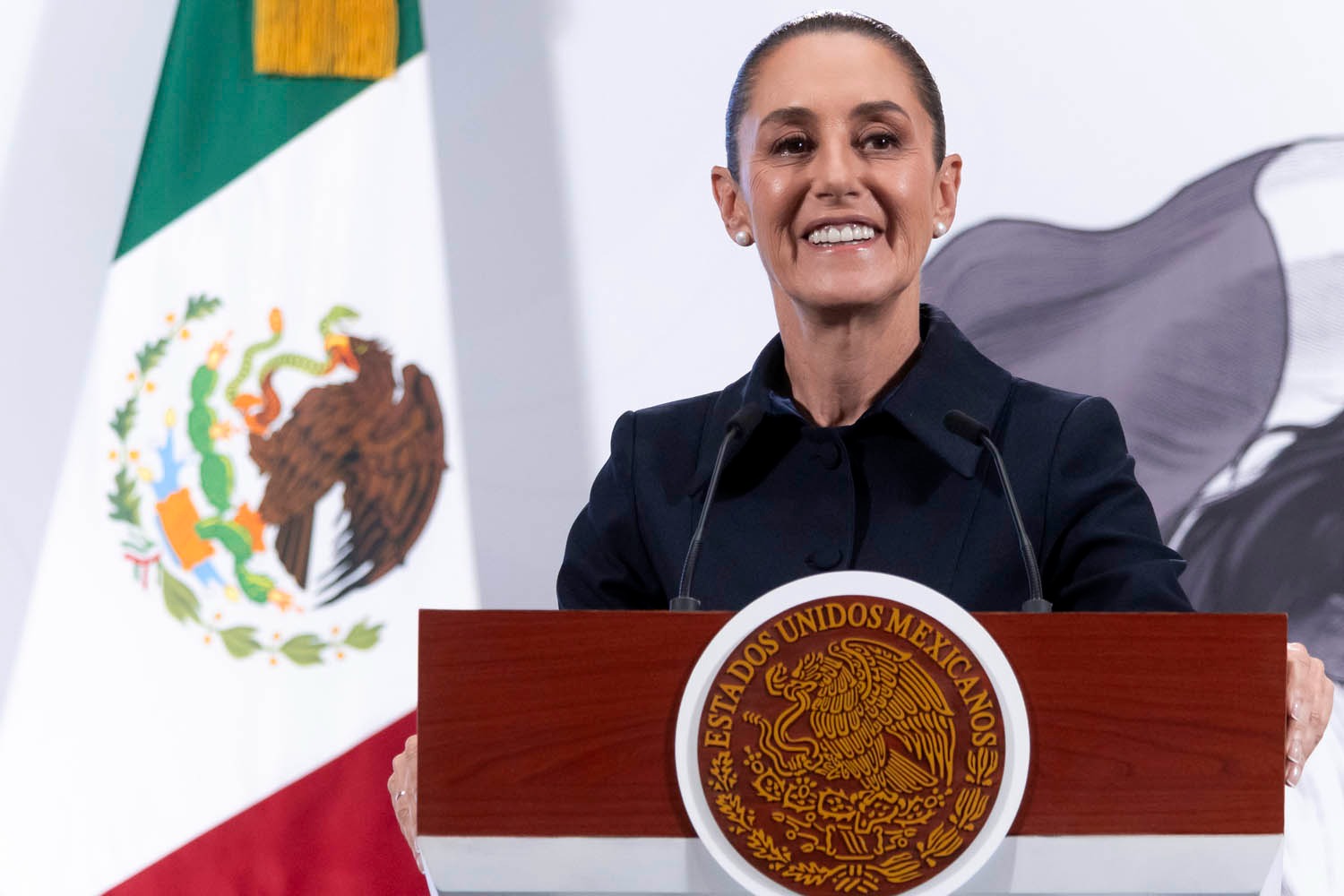 Superado el “oscurantismo neoliberal” con registro histórico de inversión extranjera: Sheinbaum