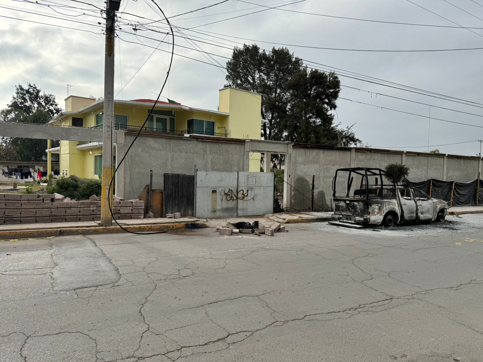 enfrentamiento-entre-policias-y-pobladores-deja-un-muerto-y-un-herido