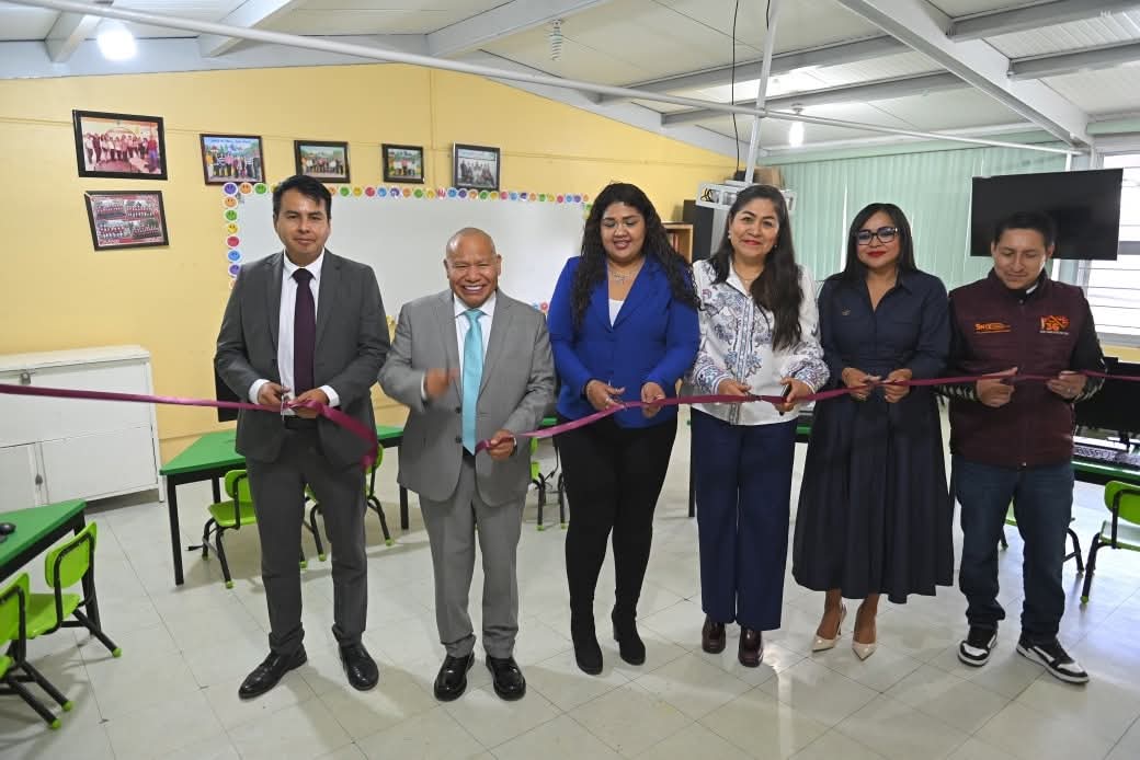 instala-raciel-perez-aula-digital-para-preescolar-de-tlalnepantla