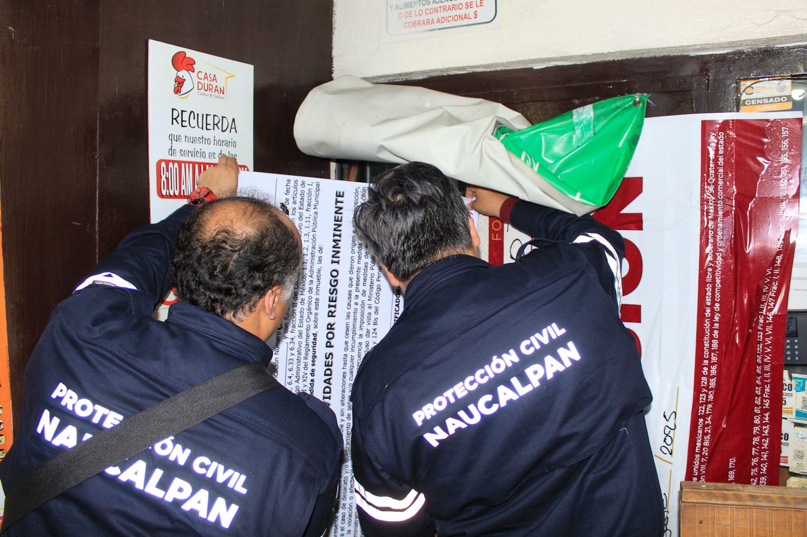 Clausuran 4 “chelerías” ilegales en Naucalpan