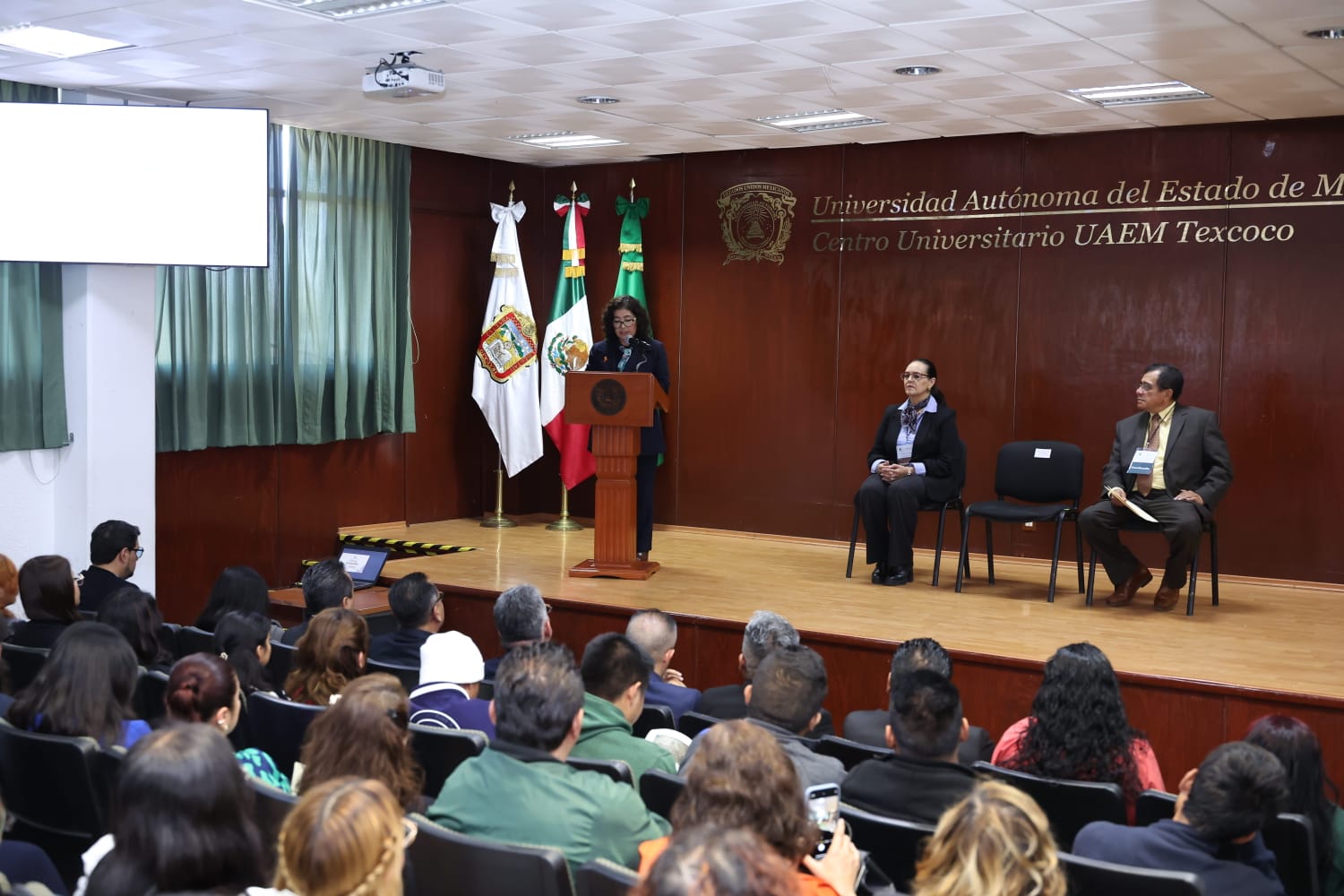 Martha Zarza inicia foros de consulta a comunidad de la UAEM para formular  nuevo Plan de Desarrollo