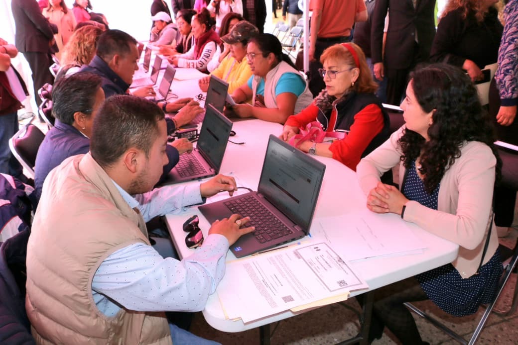llega-a-toluca-la-caravana-itinerante-del-gem-para-facilitar-126-tramites-a-la-ciudadania