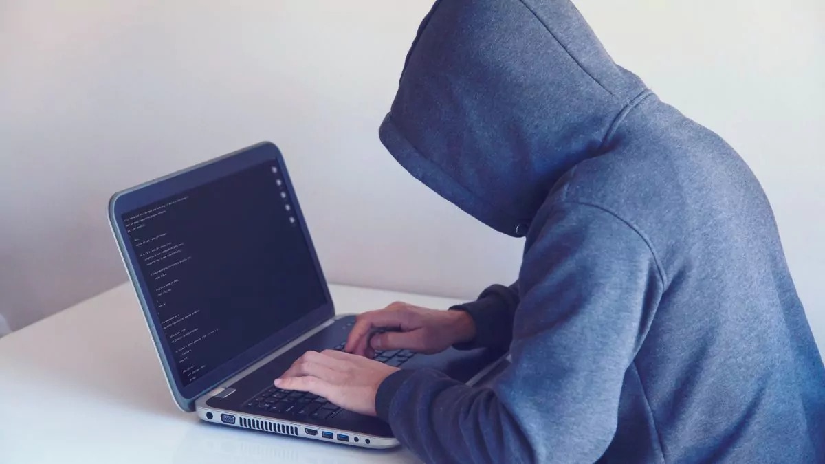 aumenta-cifra-de-menores-enganchados-por-el-crimen-via-internet