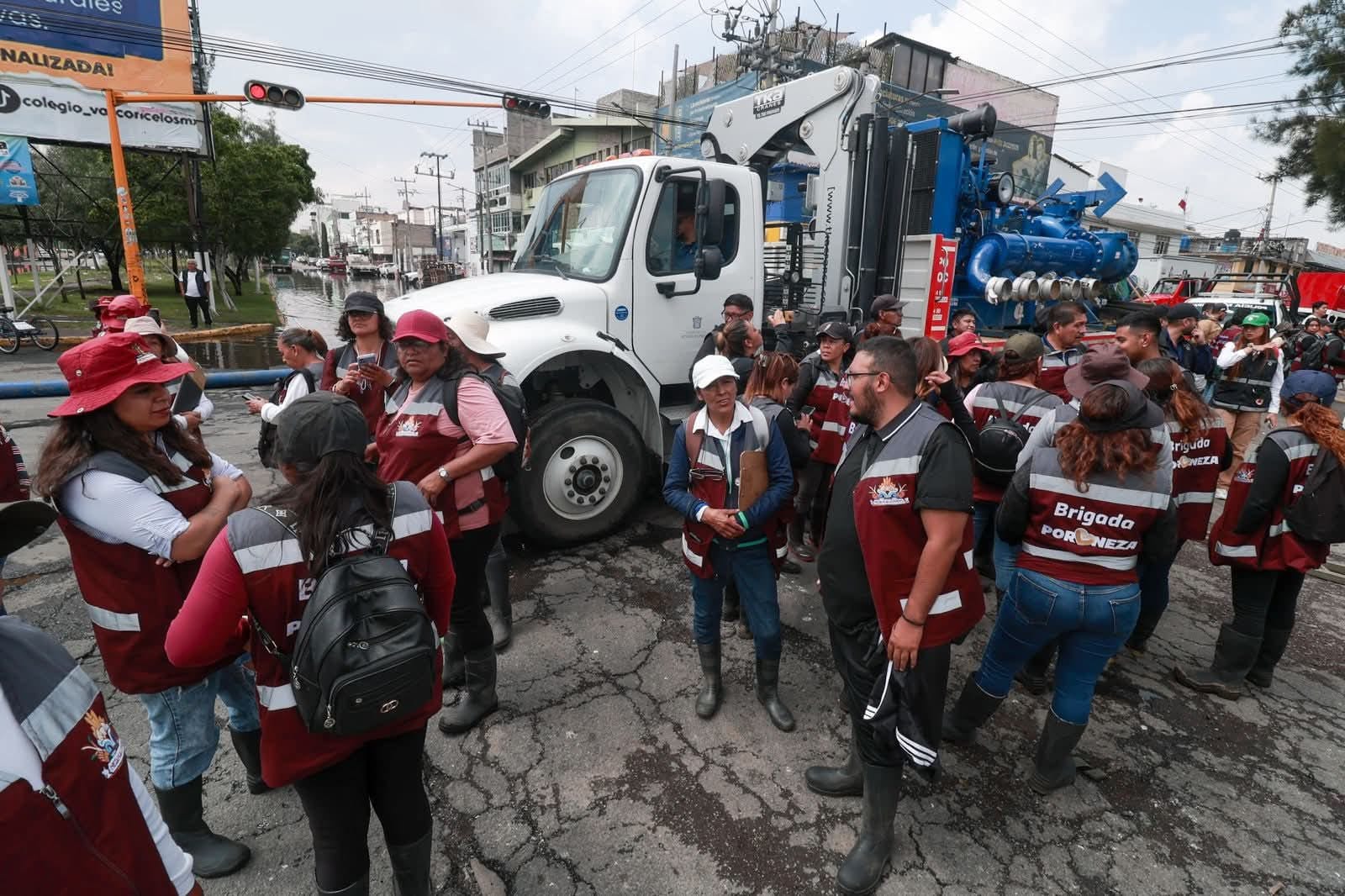 Baja en nivel agua en 11 colonias afectadas por lluvias en Nezahualcóyotl