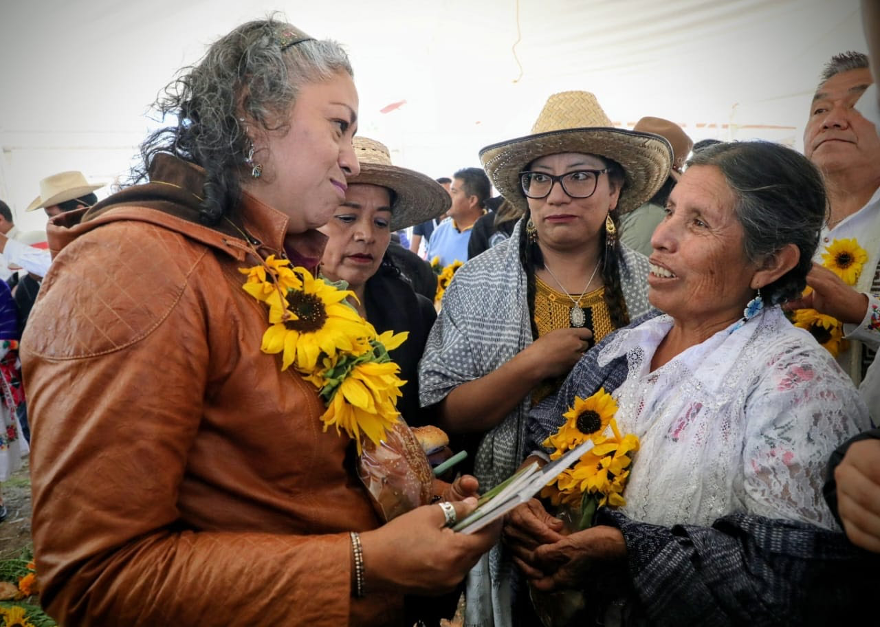 Gobierno de Delfina Gómez beneficia a más de 15 mil mujeres rurales con Programas del campo mexiquense