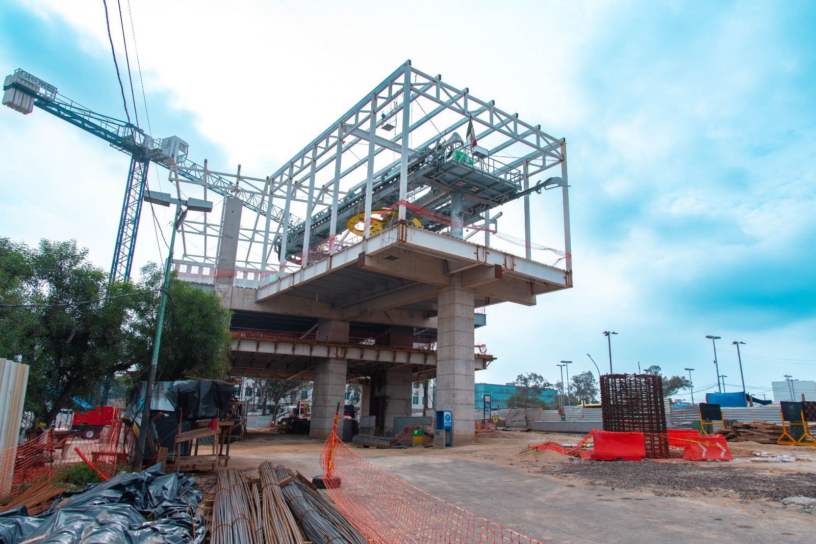 Avanza 50%  construcción  de la línea 3  del Mexicable  beneficiará a  700 mil usuarios