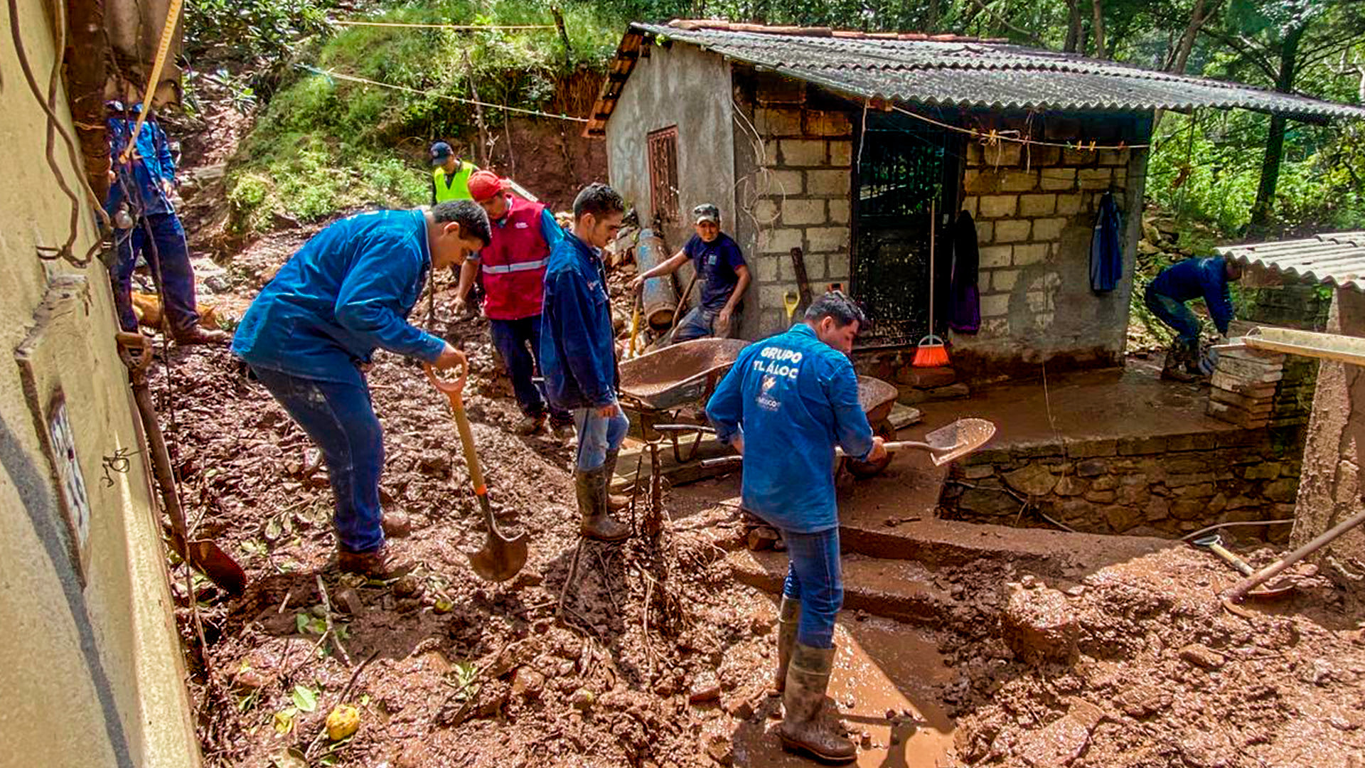 ayuda-gem-de-manera-integral-a-habitantes-de-santo-tomas-de-los-platanos-afectados-por-lluvias