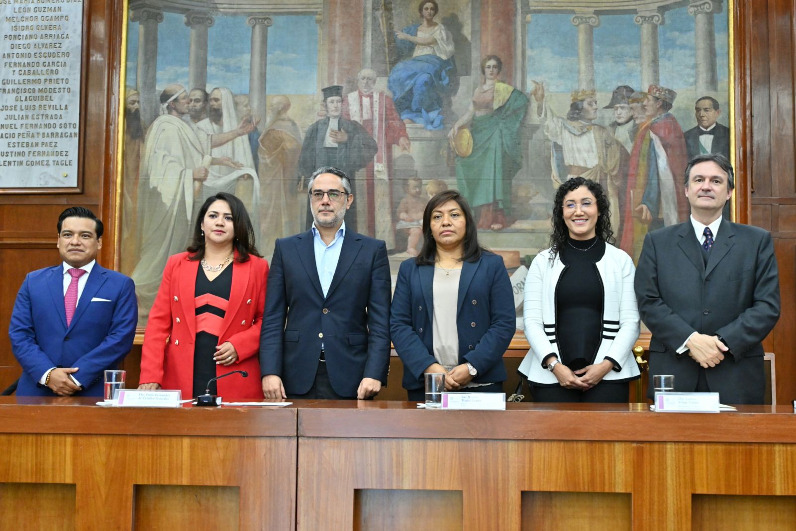 Se resisten legisladores panistas al derecho de las mujeres a decidir sobre su embarazo