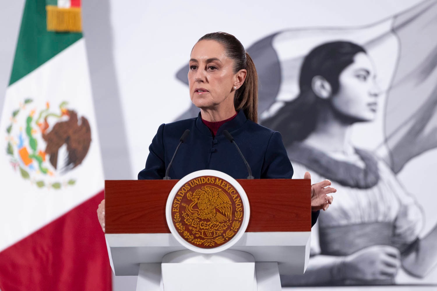 Toda la fuerza del Estado al servicio de damnificados por lluvias en 5 entidades: Sheinbaum