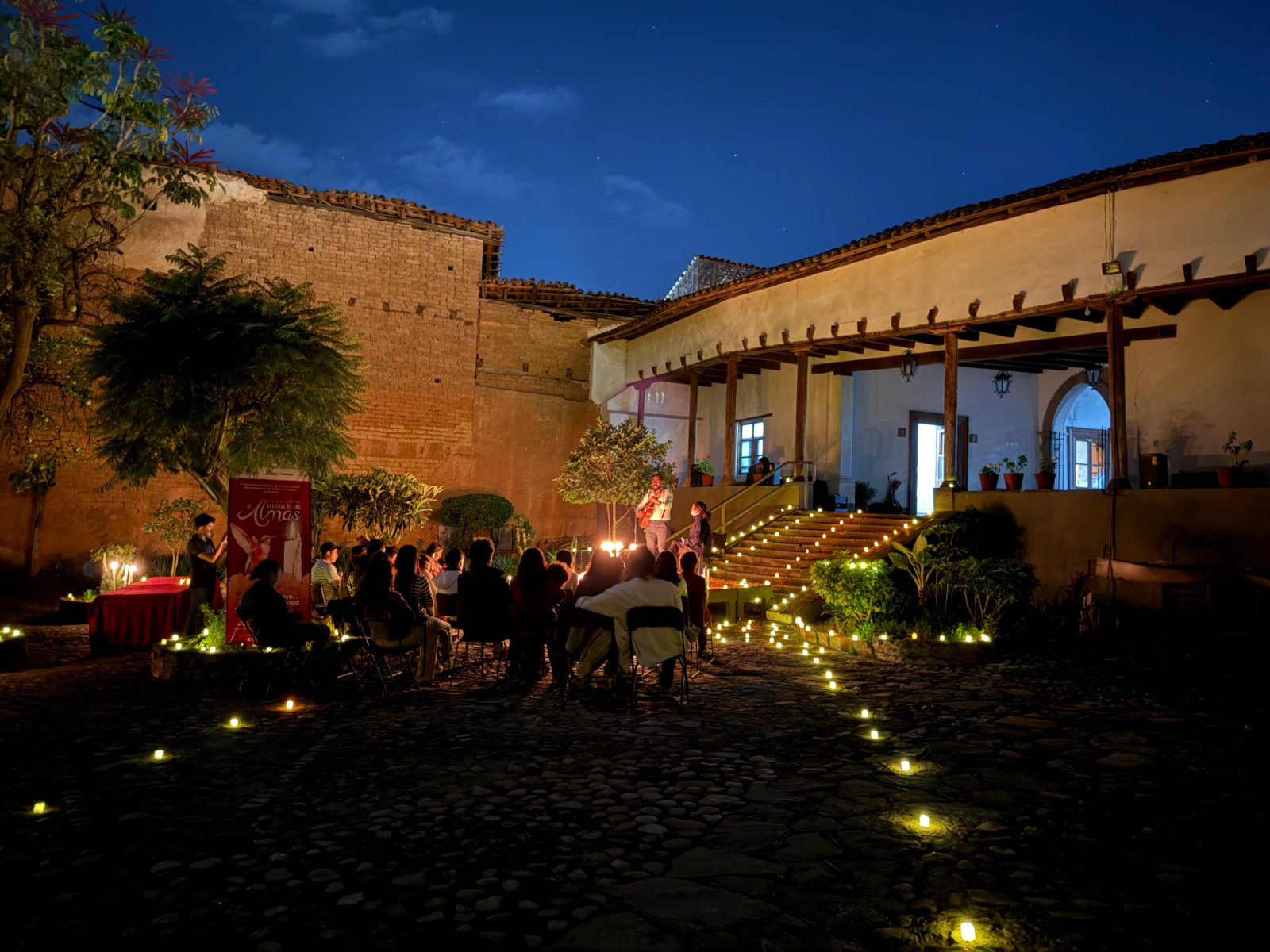 Espectacular  tributo a José  José y paseo  de Catrinas  te esperan en  Valle de Bravo