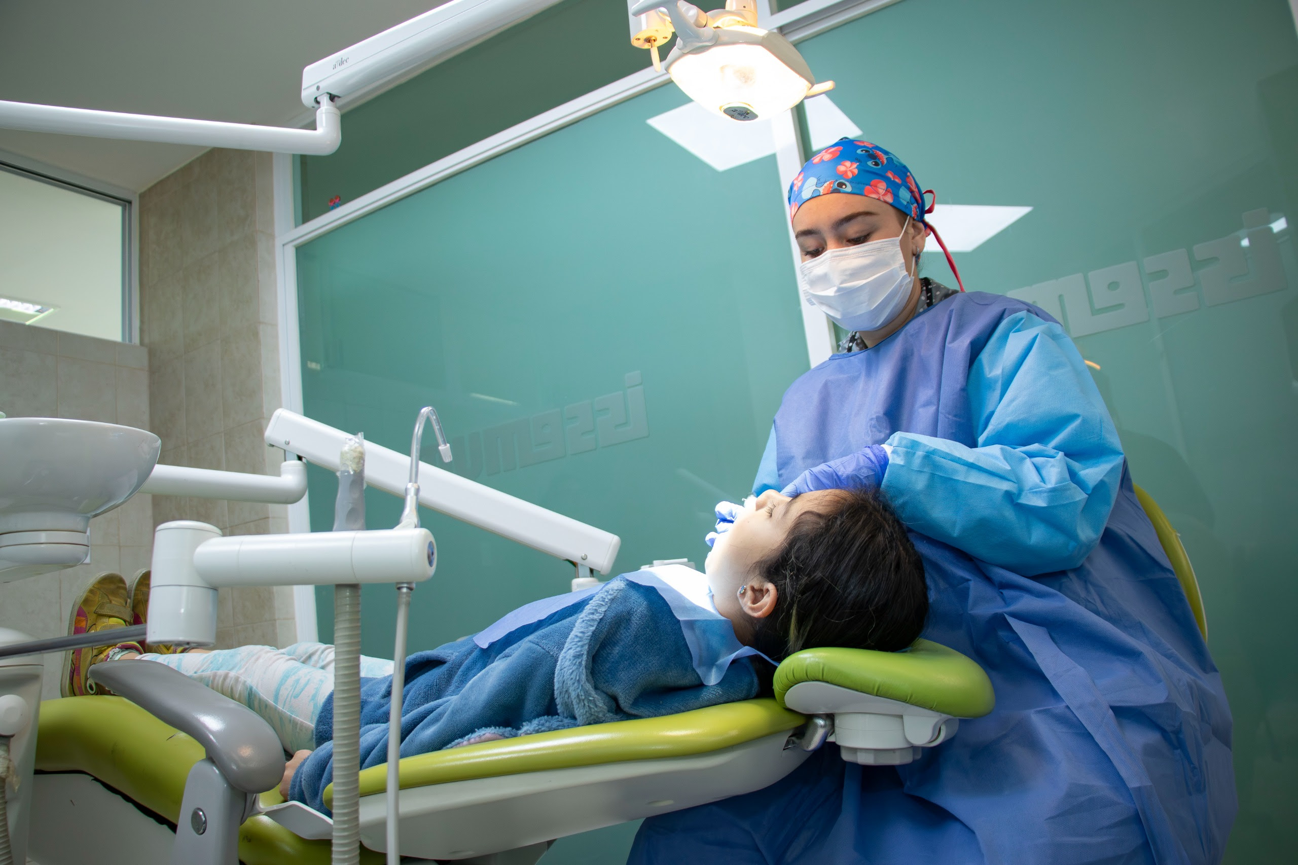 issemym-regala-mas-de-28-mil-sonrisas-en-su-clinica-odontologica-durante-2025