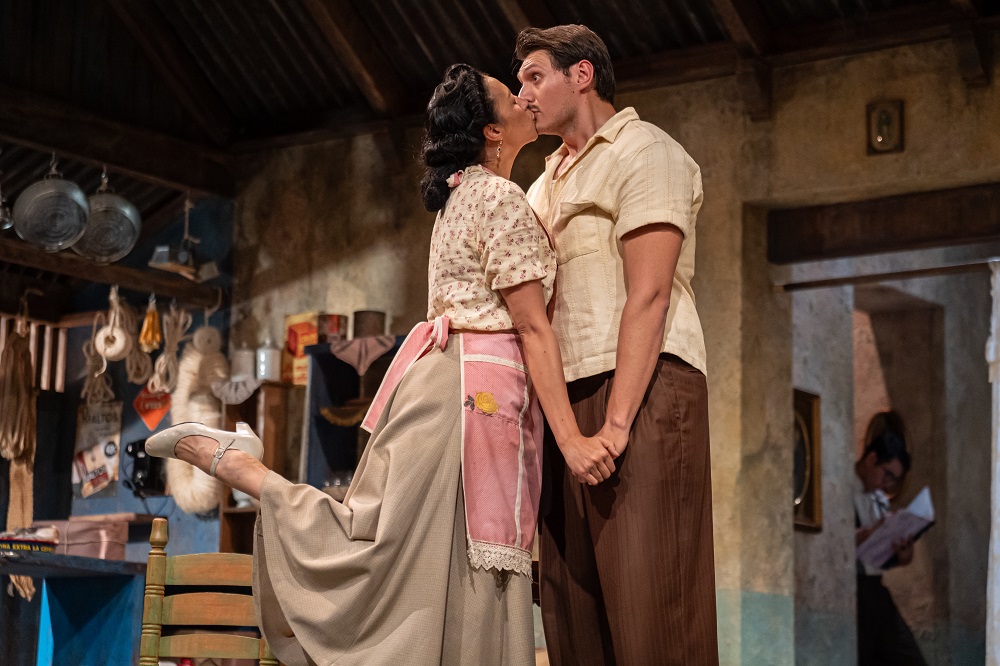 con-emotivo-homenaje-escenico-la-coordinacion-nacional-de-teatro-celebra-los-100-anos-del-natalicio-de-emilio-carballido