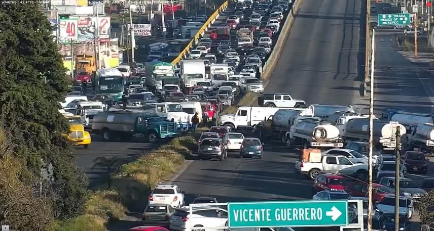 piperos-cierran-vialidades-del-edomex-protestan-contra-operativos-antihuachicol-de-agua