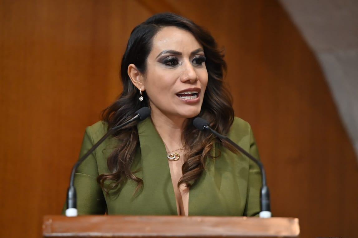 Alcaldes usan cultura como pretexto para gasto excesivo en festivales sin atender precariedad: Ruth Salinas