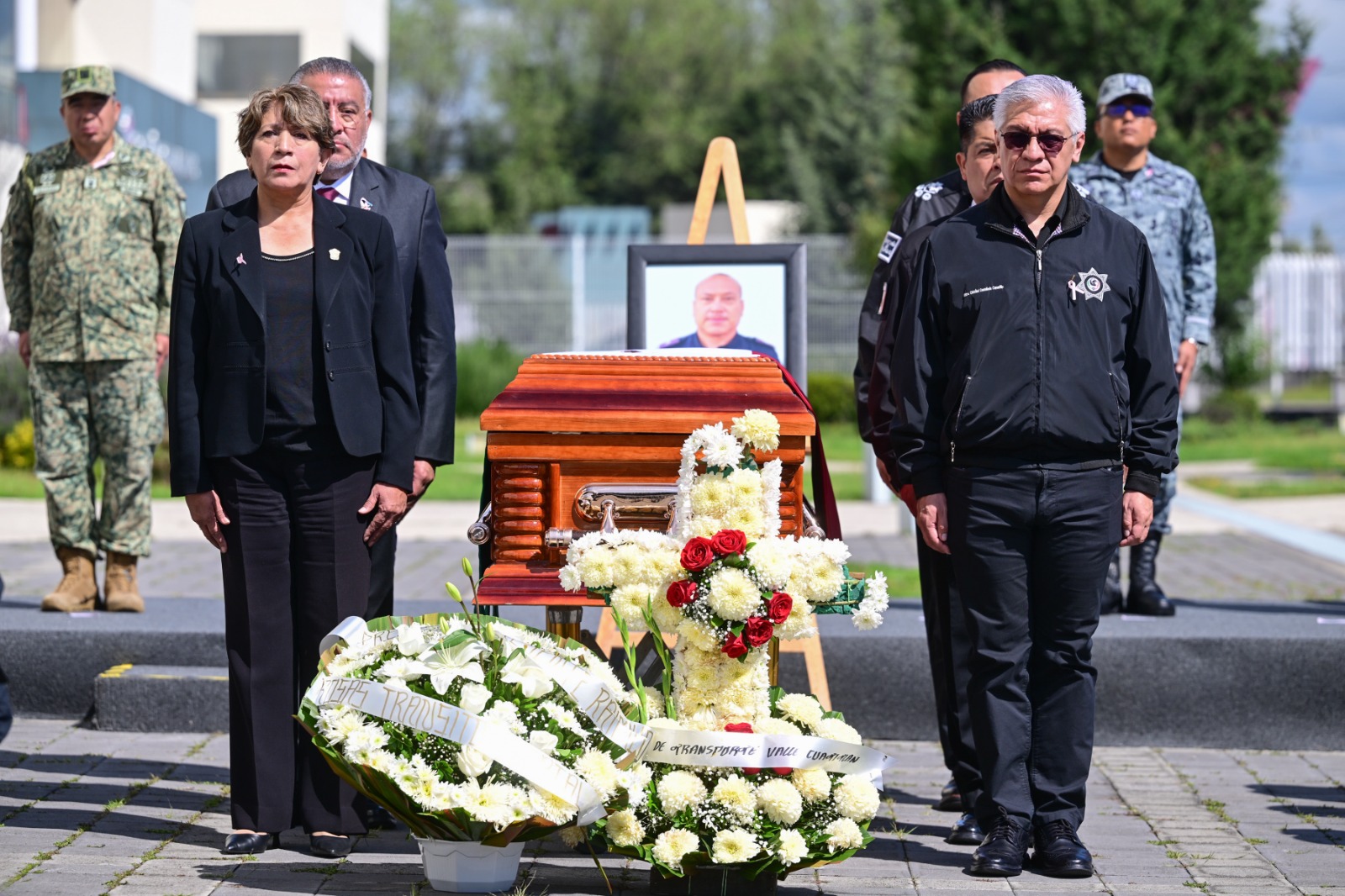 Homenajea   DGA a jefe   de policía   de Nicolás  Romero  caído en  cumplimiento  del deber