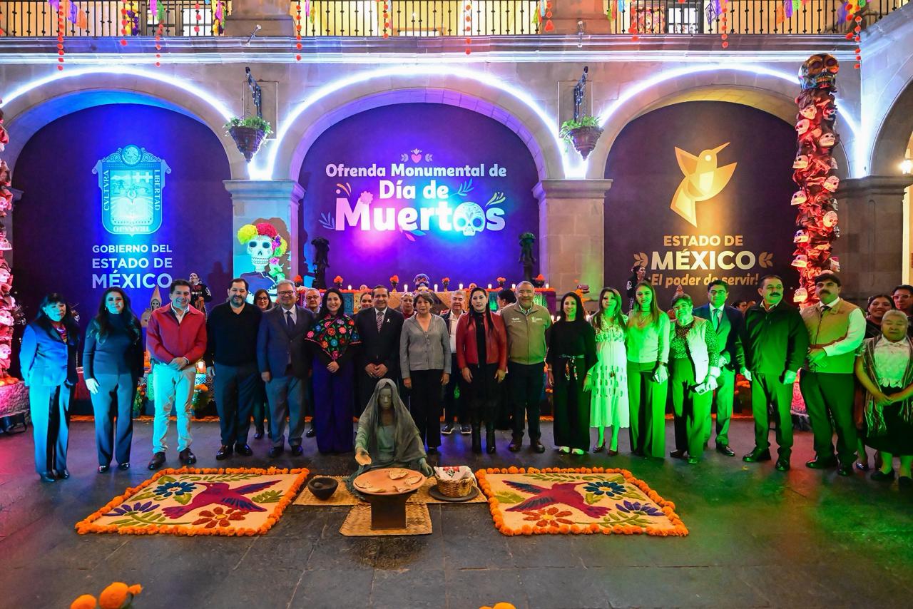 Exhibe GEM grandeza de las naciones originarias mexiquenses en Ofrenda Monumental
