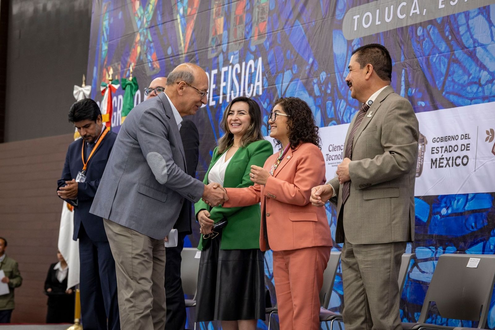 Hacer ciencia para resolver problemas sociales y estructurales, compromiso de la UAEM: Martha Zarza