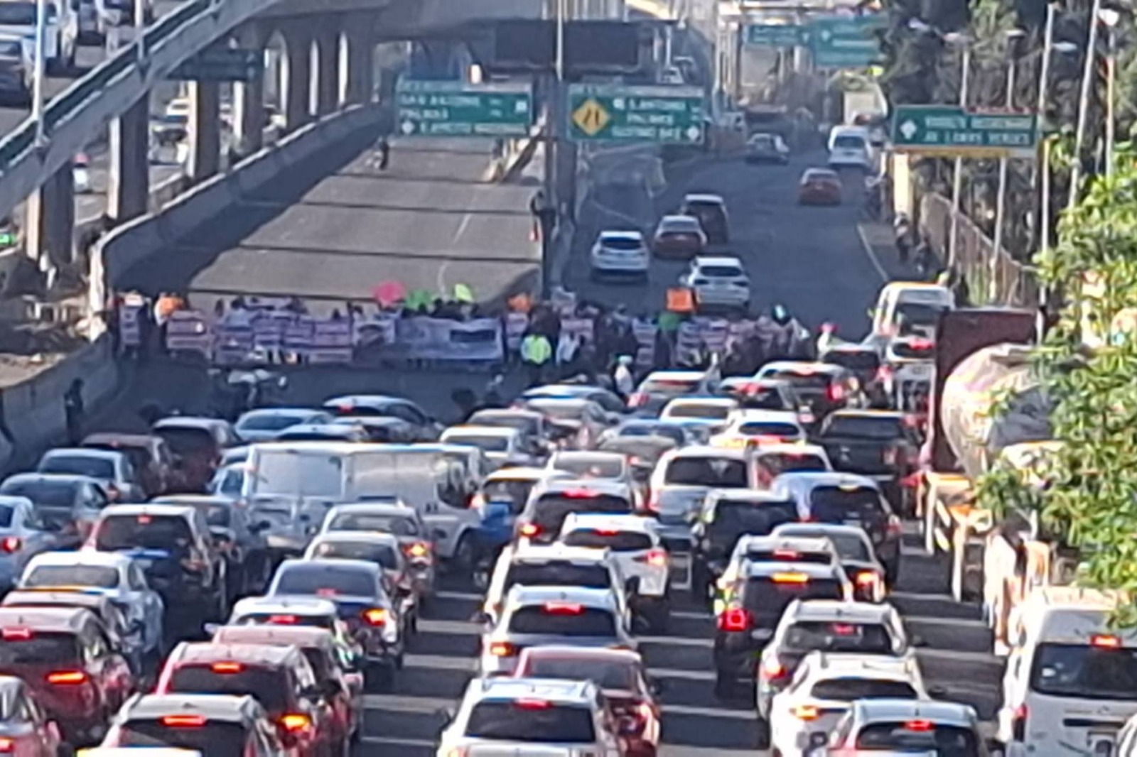 habra-mas-bloqueos-carreteros-de-transportistas-en-edomex-denuncian-la-desaparicion-de-companero
