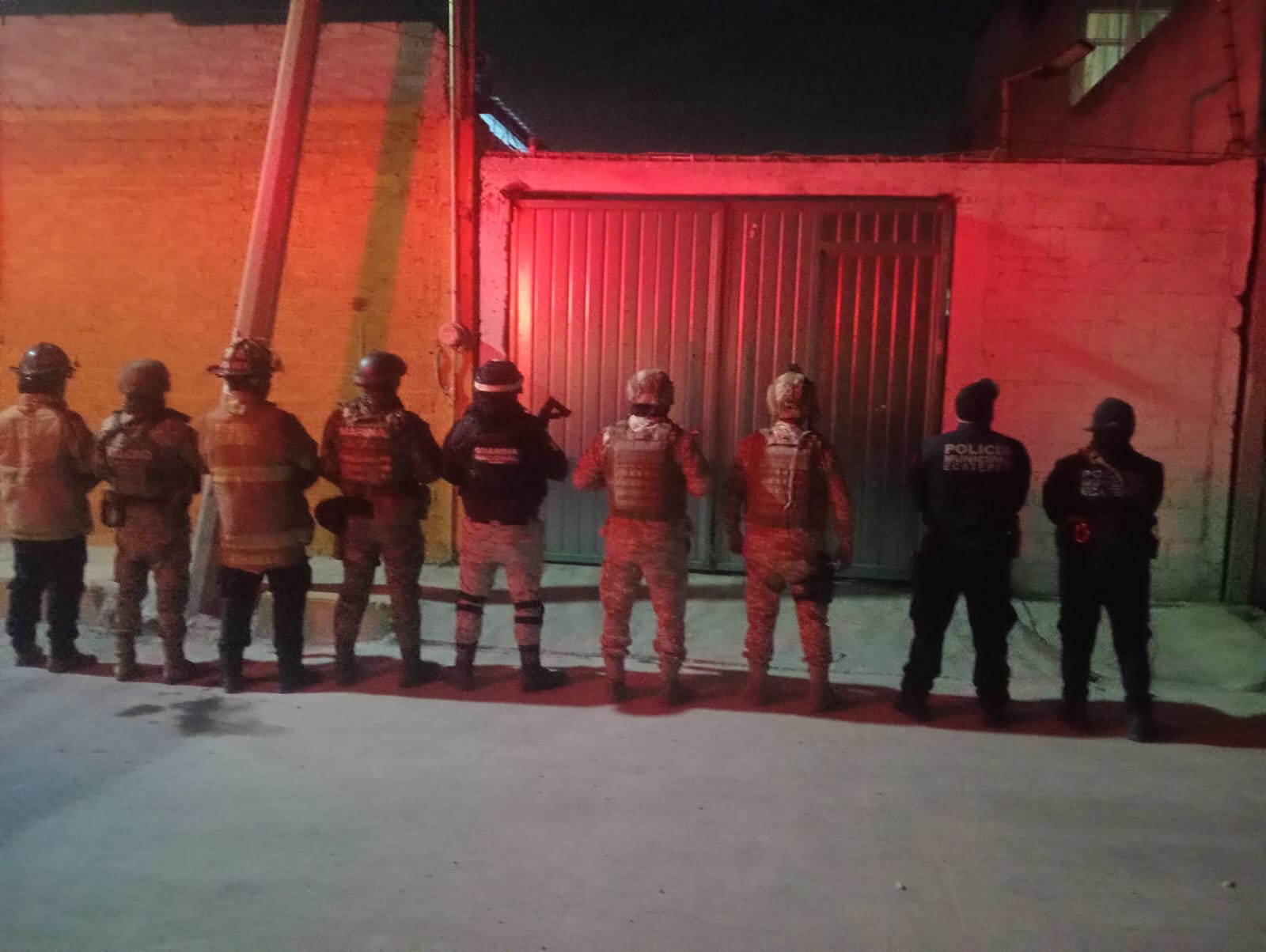 hallan-toma-clandestina-de-combustible-en-ecatepec-y-detienen-a-un-presunto-responsable