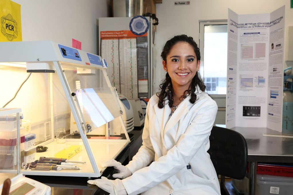 revolucionario-proyecto-de-una-estudiante-de-uaem-sobre-tratamiento-de-lesiones-en-la-medula-espinal-gana-la-feciem