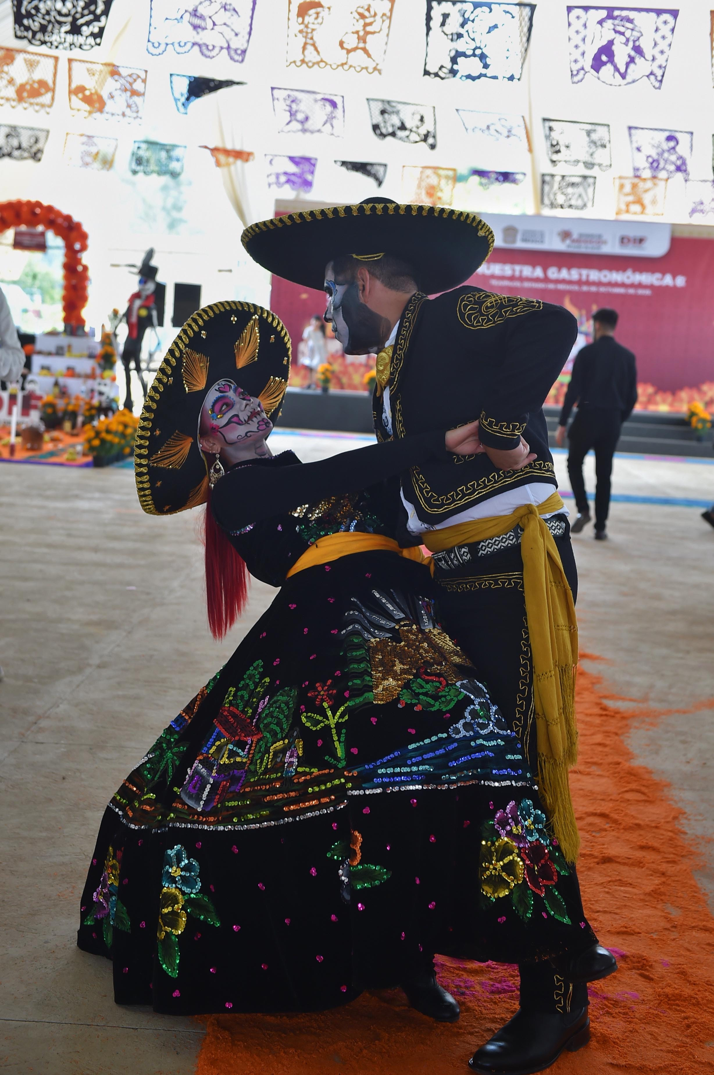 GEM realiza Muestra Gastronómica con Ofrendas Tradicionales del Sur del EdoMéx
