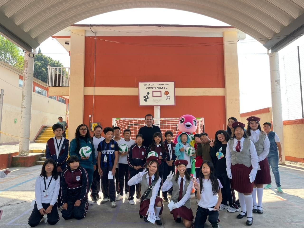 se-preparan-ninas-y-ninos-en-primarias-de-atizapan-para-mundialito