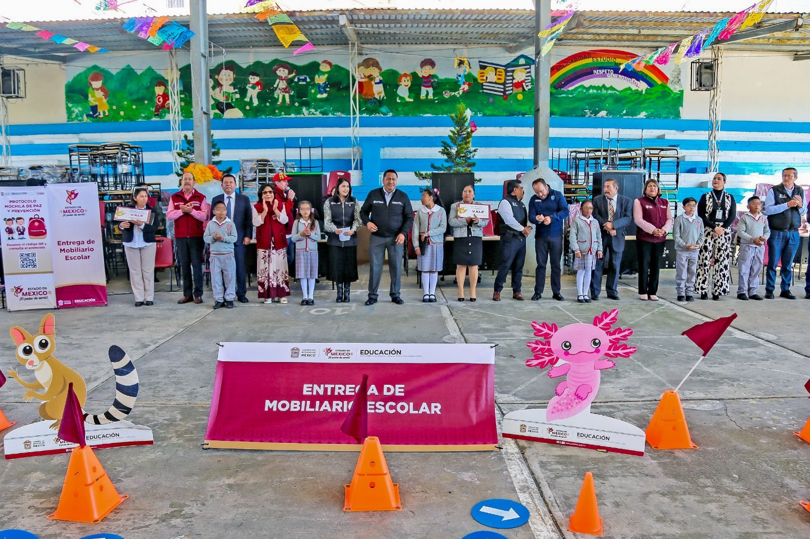 GEM apoya la educación de 5,500 estudiantes de Huixquilucan con mobiliario escolar y material didáctico