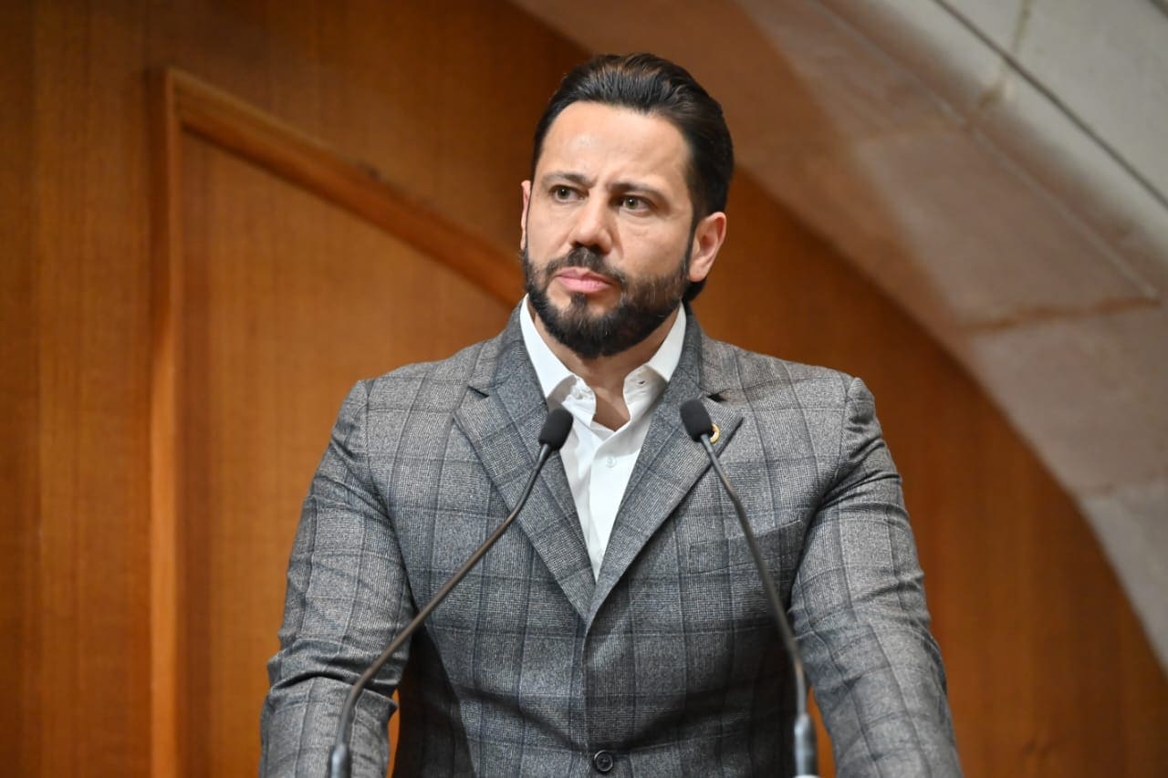 Responsables de matrimonios entre menores enfrentarán sentencias de hasta 15 años en prisión