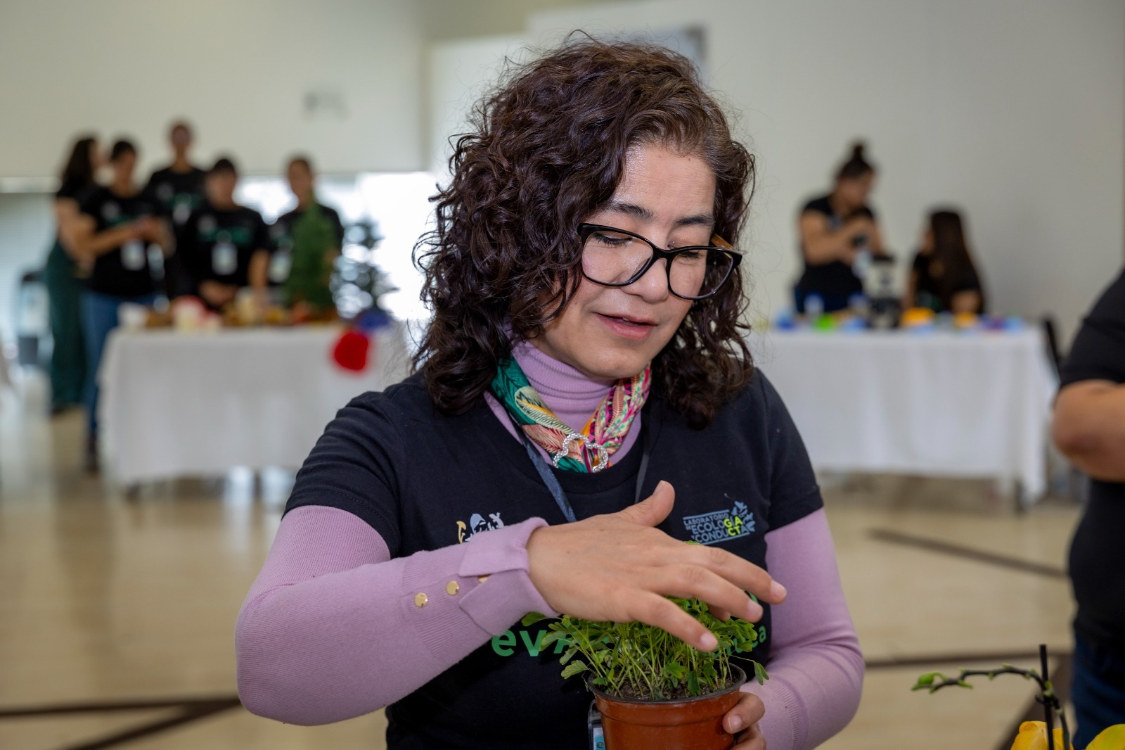 reconoce-la-rectora-zarza-esfuerzo-por-divulgar-la-ciencia-entre-menores-con-discapacidad-visual-en-evolucion-para-todas-y-todos