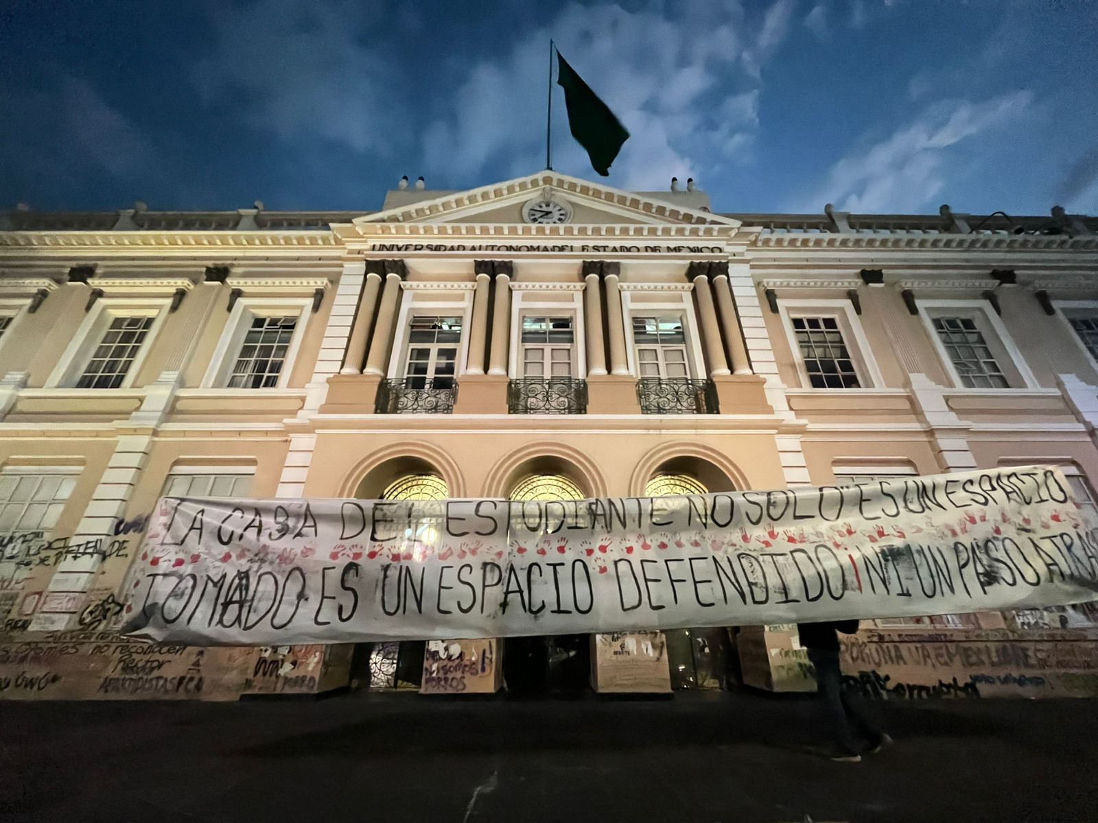 no-habra-represalias-a-paristas-por-danos-al-edificio-de-rectoria-de-uaem