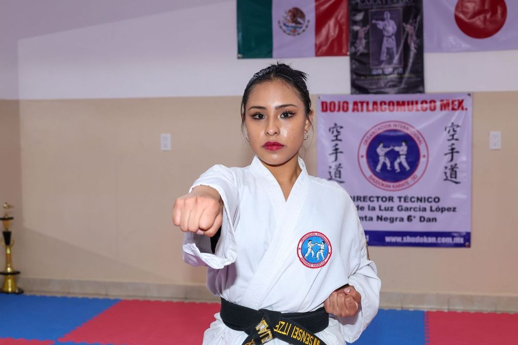 Itzel, la futura abogada de la UAEM que participará en Campeonato Panamericano de Karate Do