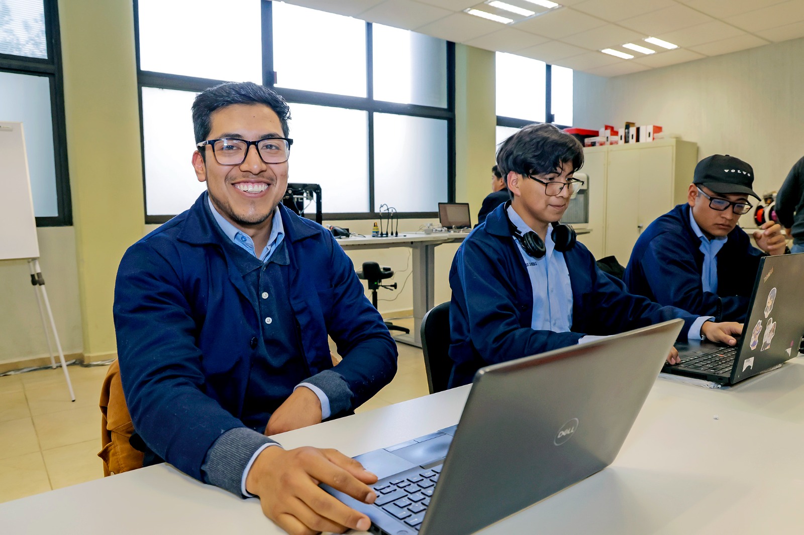 jovenes-del-edomex-ya-pueden-solicitar-la-beca-para-el-bienestar-en-el-nivel-superior-por-aprovechamiento