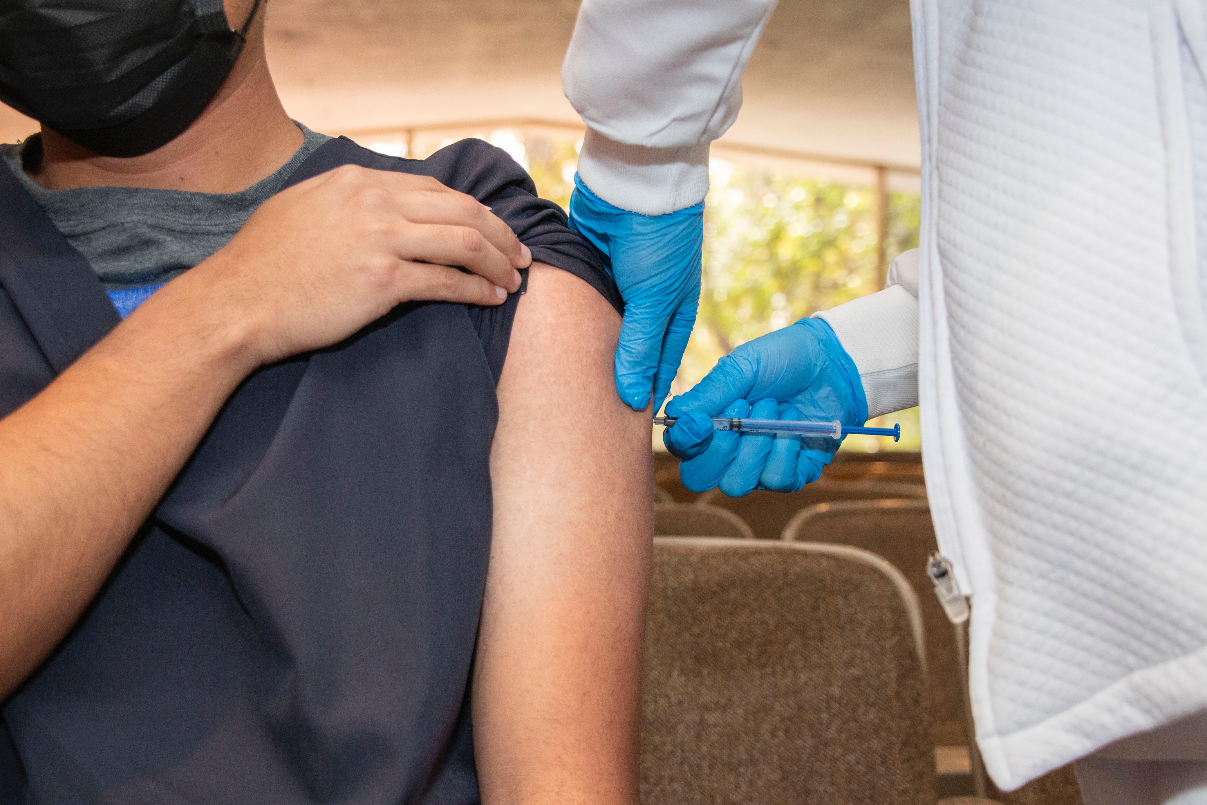 Indispensable  vacunar a los   menores ante  incremento   de infecciones  respiratorias