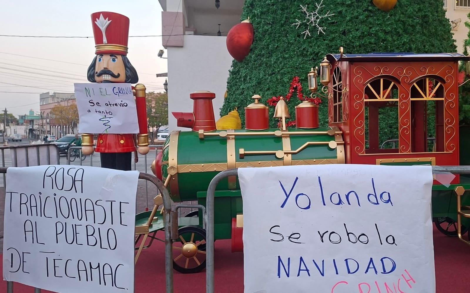 trabajadores-exigen-reinstalacion-ante-despido-injustificado-en-el-ayuntamiento-de-tecamac