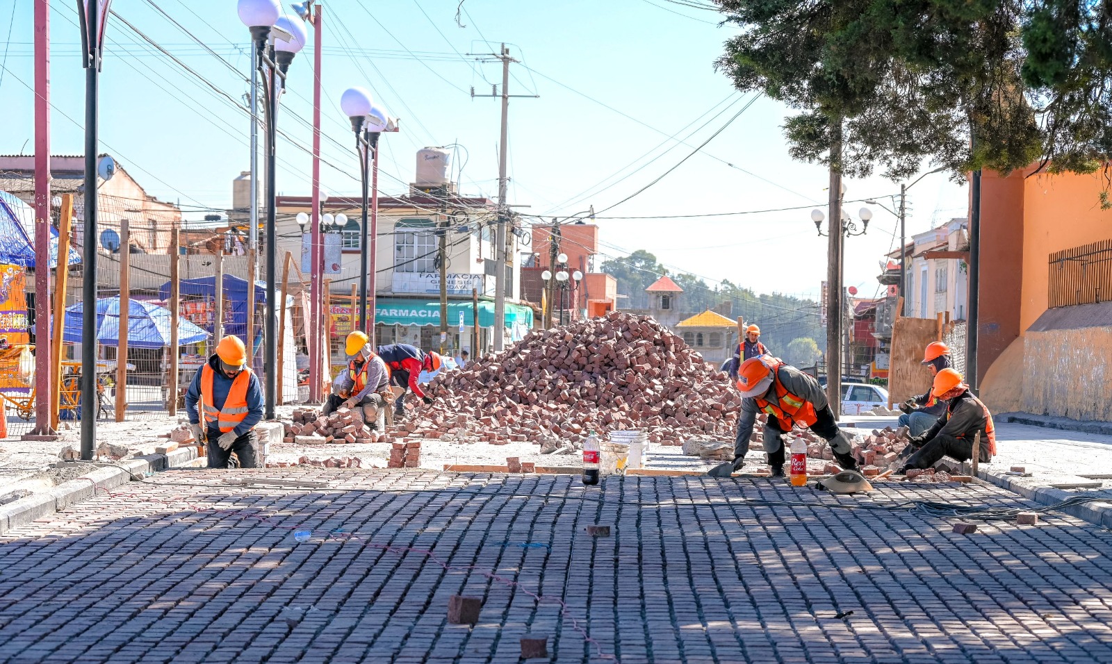 inicia-el-gem-2-etapa-de-remodelacion-en-la-plaza-municipal-de-temoaya