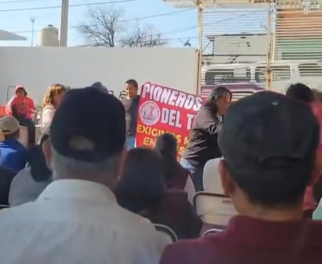 niega-cobijas-presidenta-del-dif-ixtapaluca-a-abuelitos-por-denunciar-falta-de-agua-en-un-refugio-el-pueblo-exige-su-destitucion